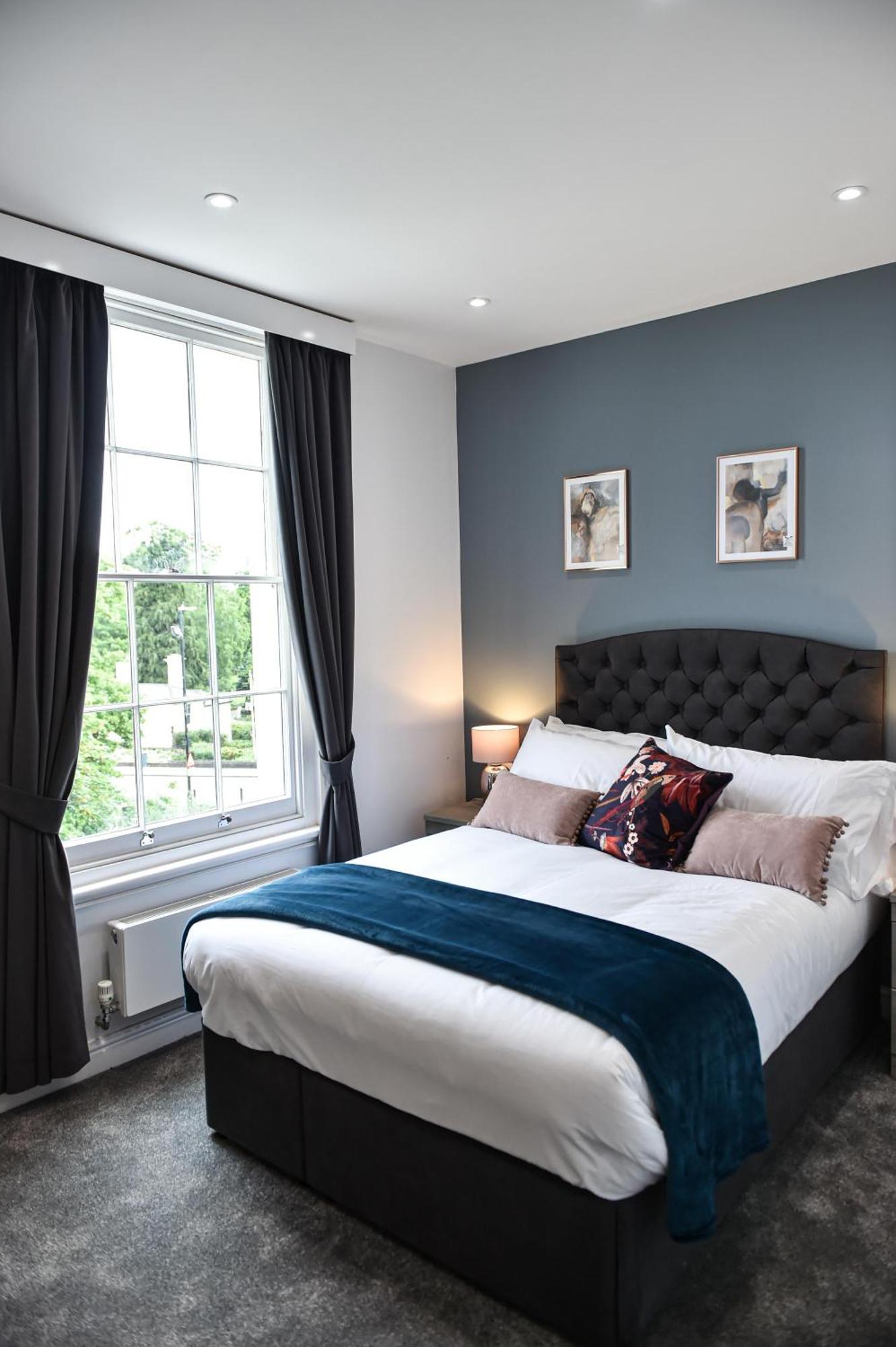Victoria Colonnade Aparthotel Leamington Spa Room photo
